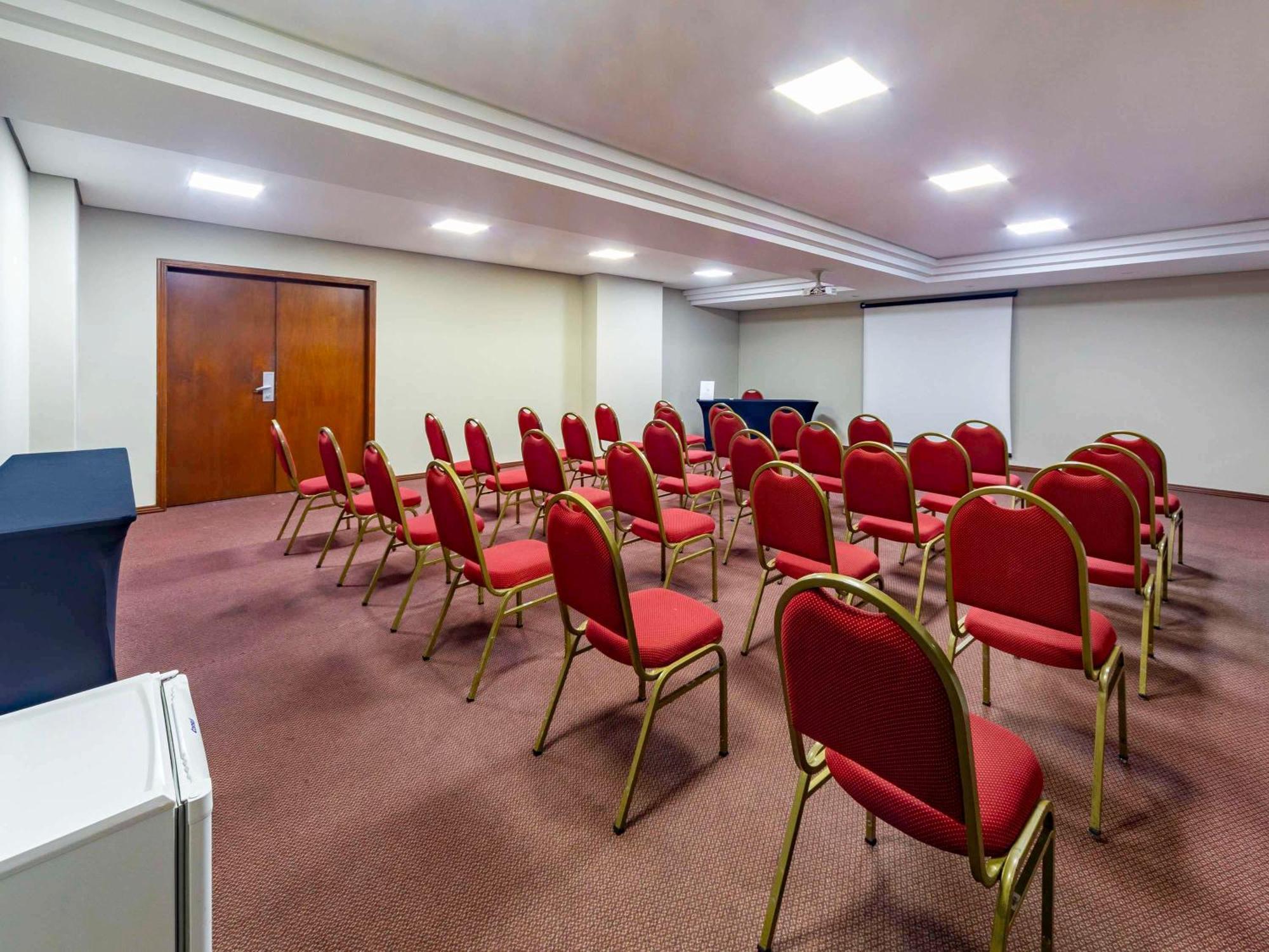 Mercure Curitiba Golden Exterior photo