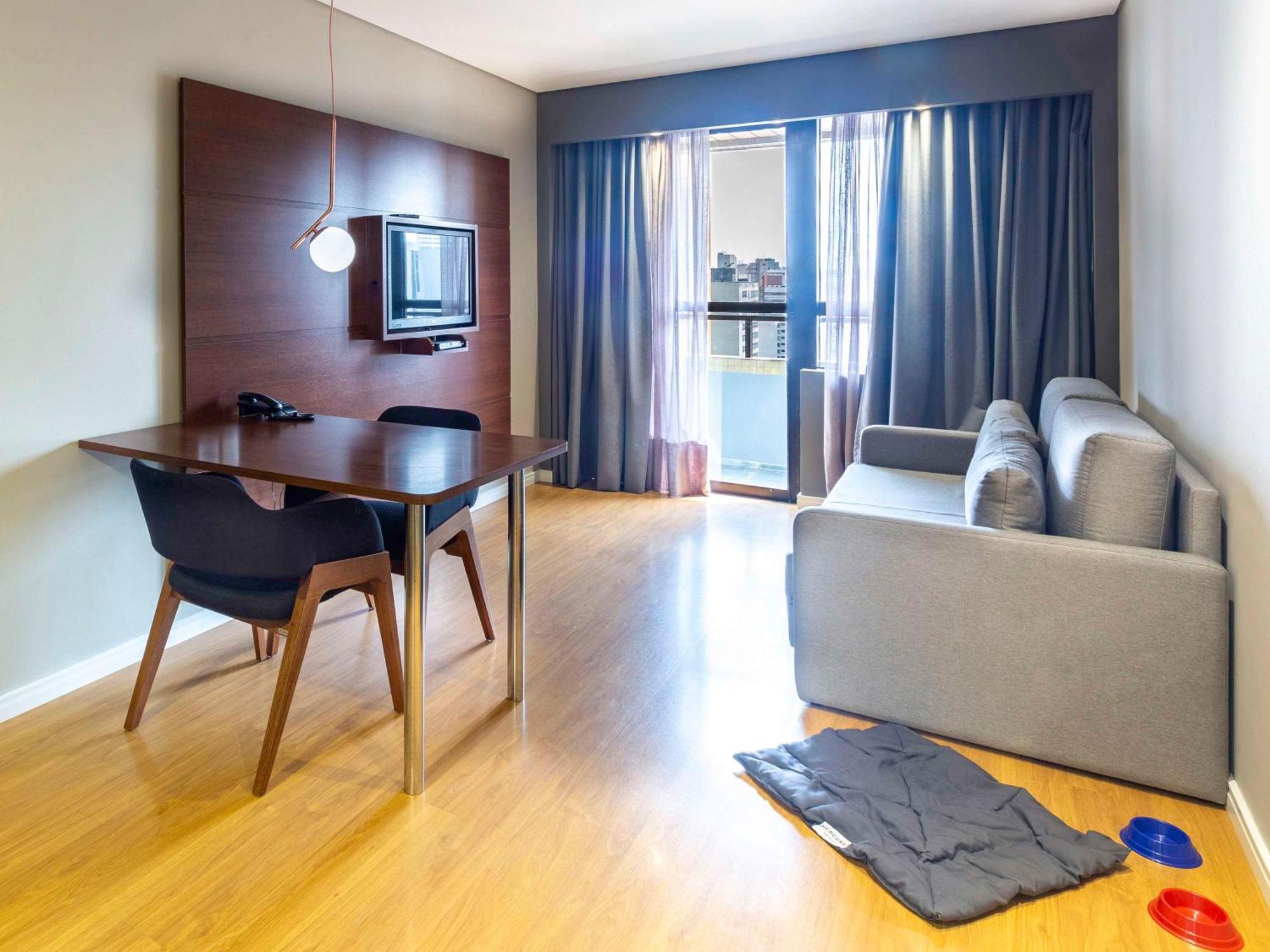 Mercure Curitiba Golden Exterior photo