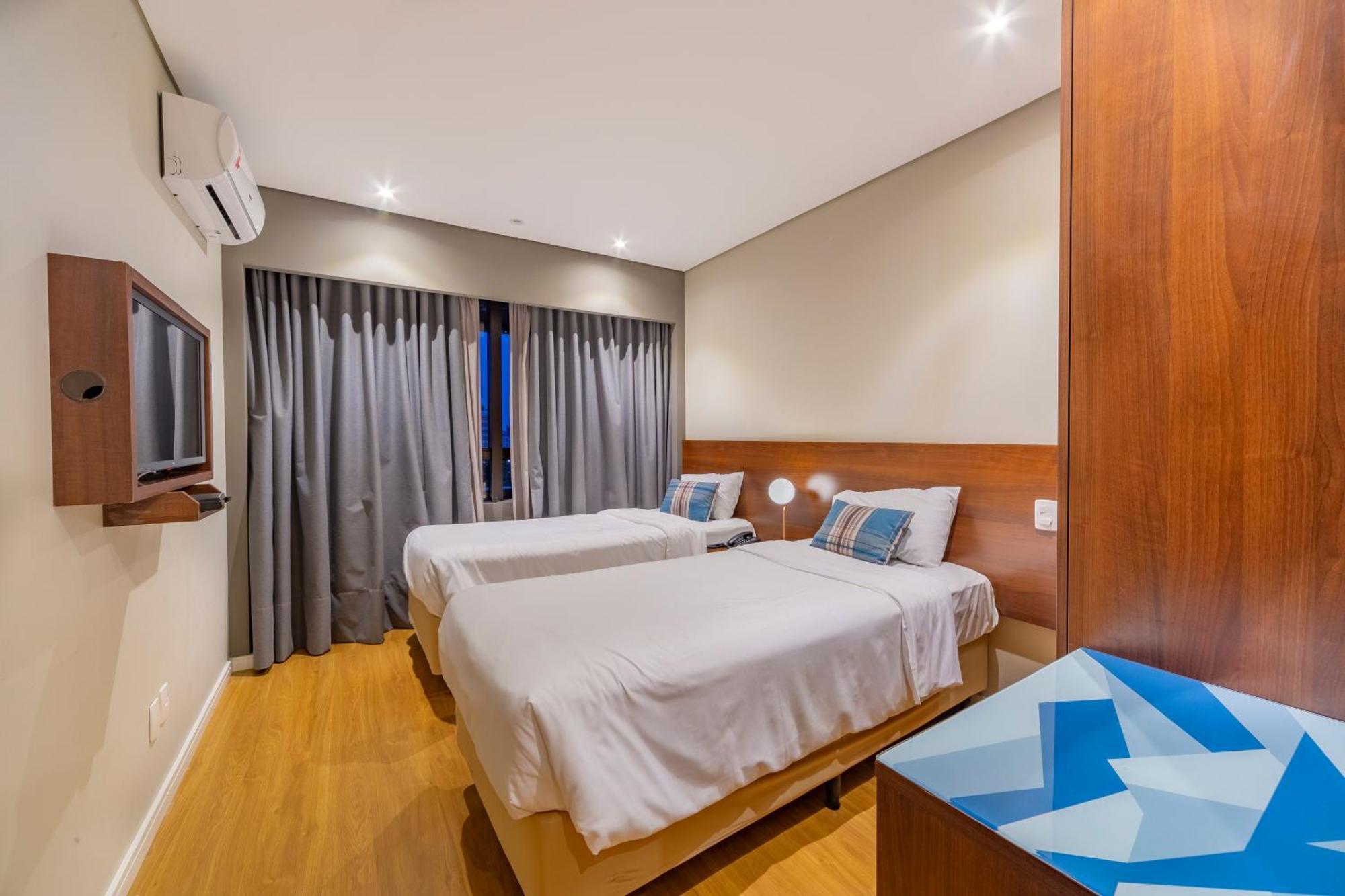 Mercure Curitiba Golden Exterior photo