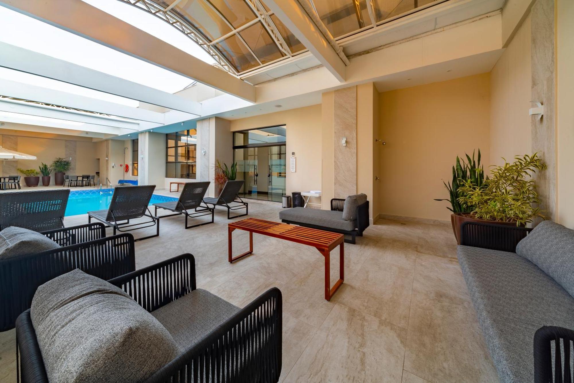 Mercure Curitiba Golden Exterior photo