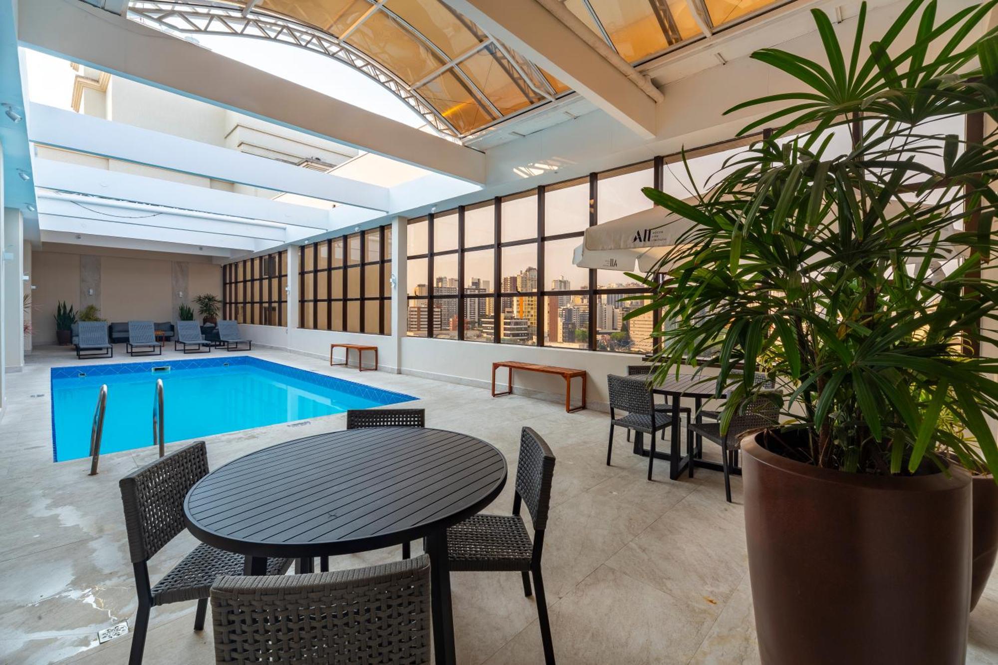 Mercure Curitiba Golden Exterior photo